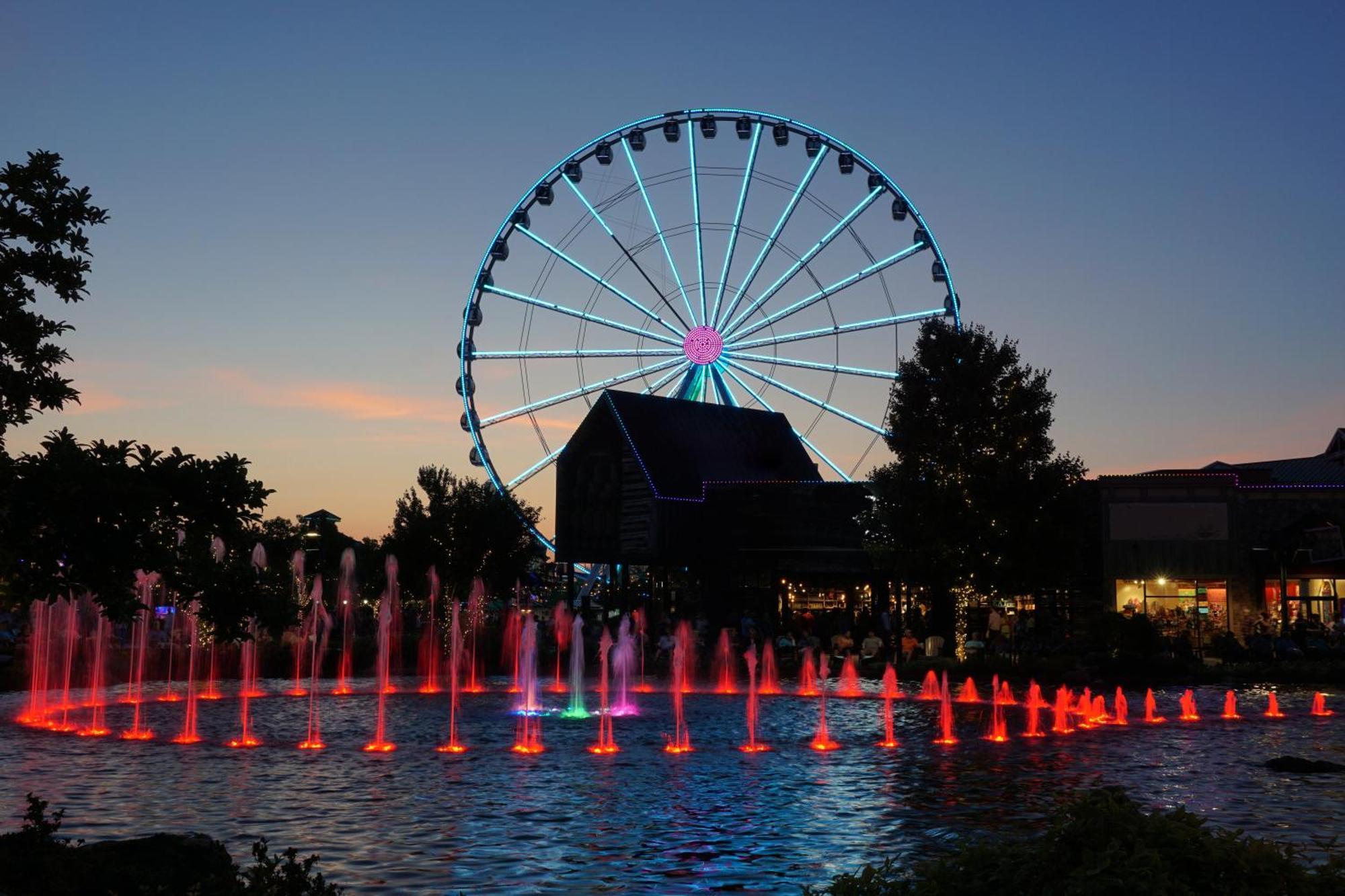 Majestic View Lodge, Amazing Views, Hot Tub, 1089 Free Tickets Each Paid Day, Dollywood And More Gatlinburg Eksteriør bilde