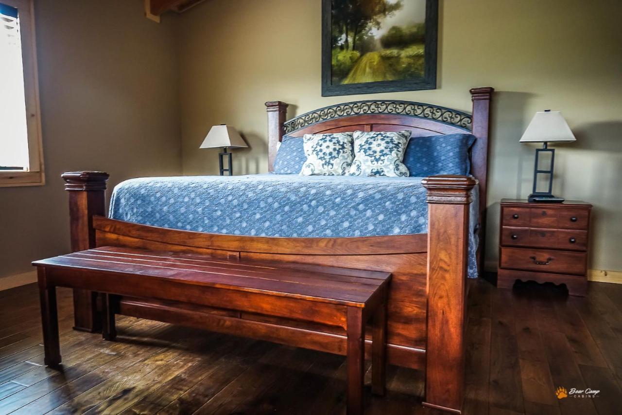 Majestic View Lodge, Amazing Views, Hot Tub, 1089 Free Tickets Each Paid Day, Dollywood And More Gatlinburg Eksteriør bilde