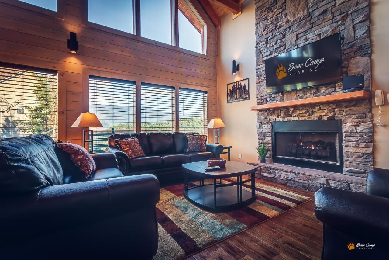 Majestic View Lodge, Amazing Views, Hot Tub, 1089 Free Tickets Each Paid Day, Dollywood And More Gatlinburg Eksteriør bilde