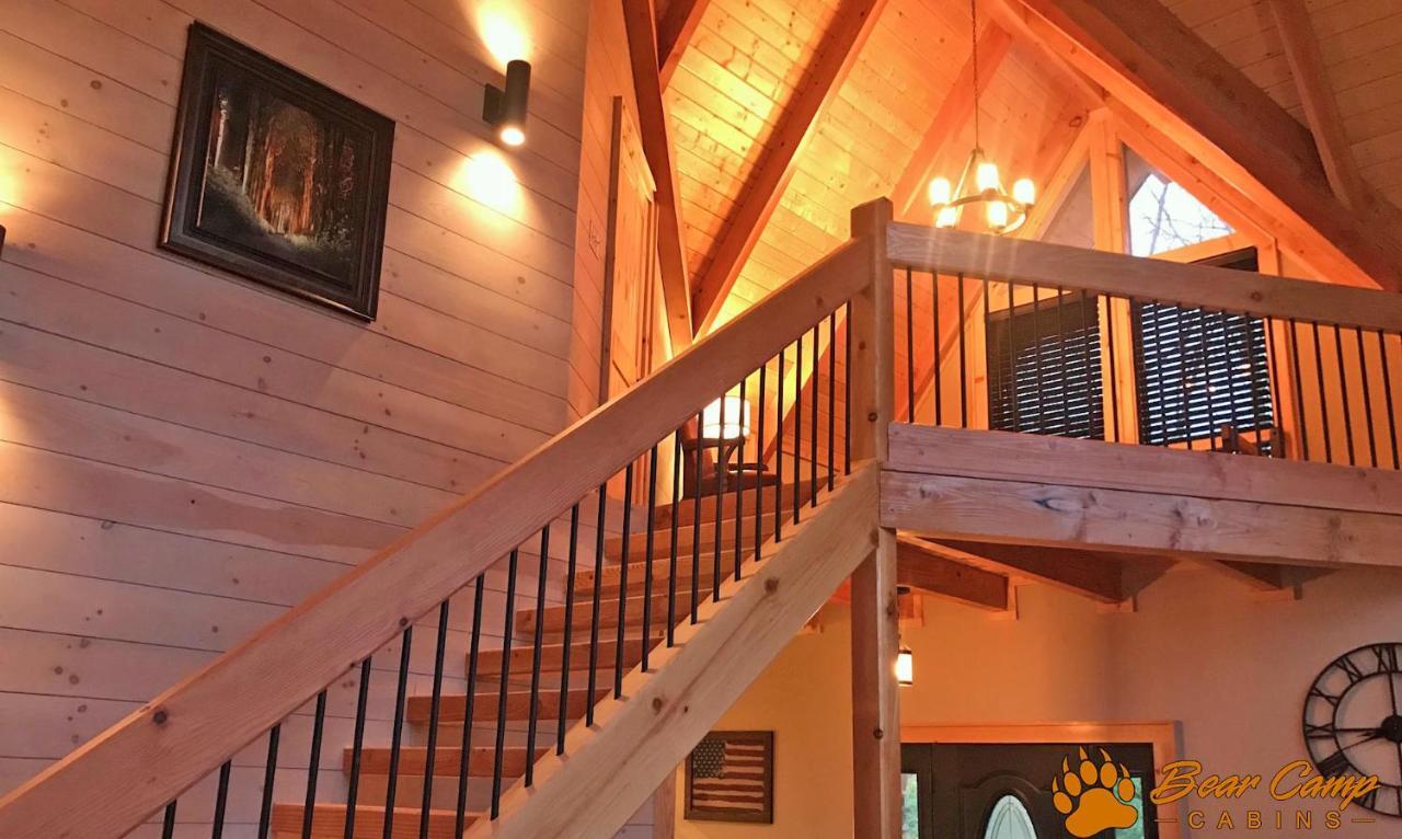 Majestic View Lodge, Amazing Views, Hot Tub, 1089 Free Tickets Each Paid Day, Dollywood And More Gatlinburg Eksteriør bilde